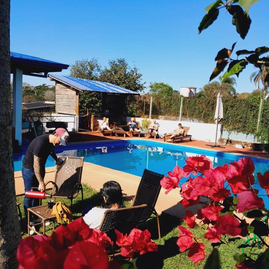 Guembe Al Rio Hostel 伊瓜苏港 外观 照片