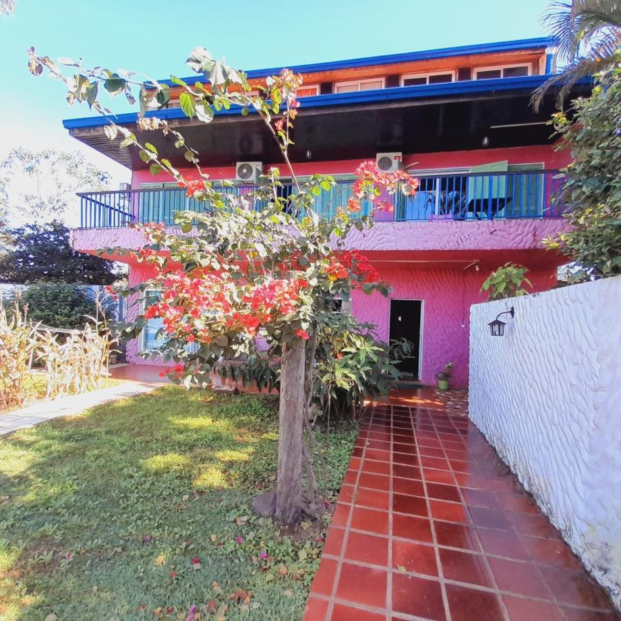 Guembe Al Rio Hostel 伊瓜苏港 外观 照片