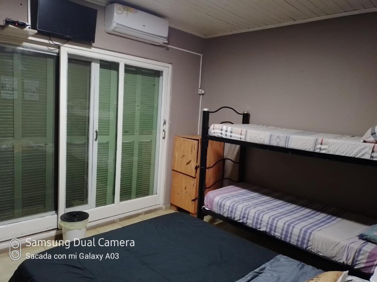 Guembe Al Rio Hostel 伊瓜苏港 外观 照片