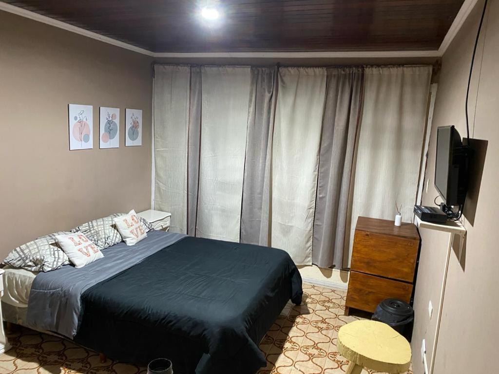 Guembe Al Rio Hostel 伊瓜苏港 外观 照片