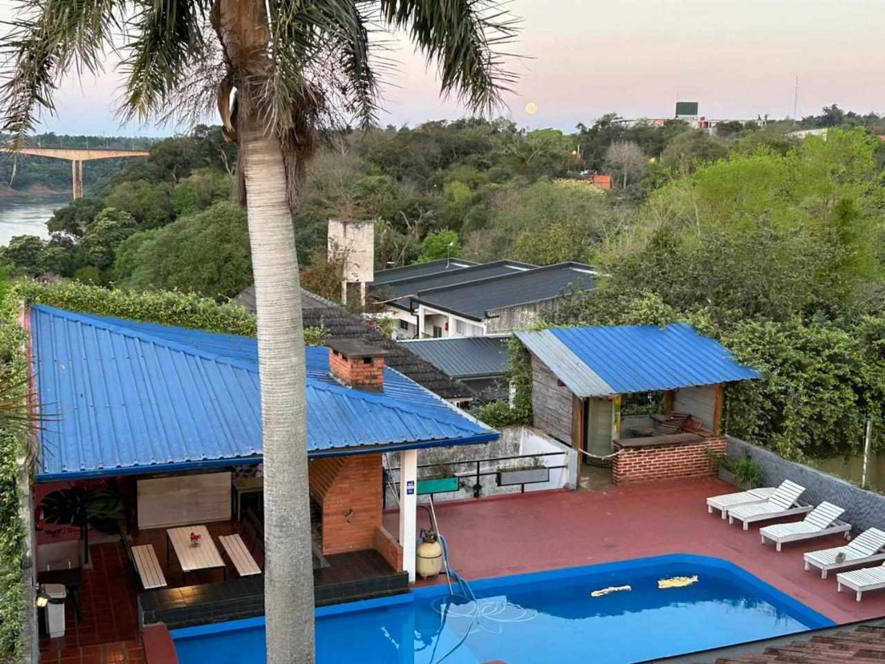 Guembe Al Rio Hostel 伊瓜苏港 外观 照片